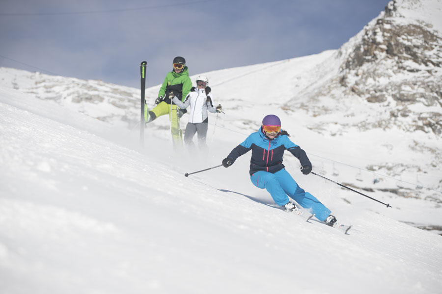 Ski rental Courchevel 1650 Intersport